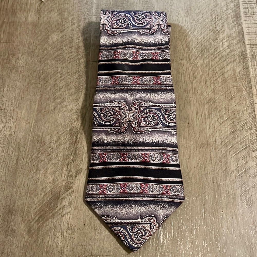 Halston Italian Silk Tie-58”